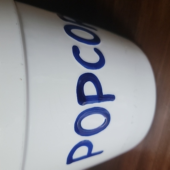 Le Gourmet Chef Popcorn Bowl -1 - Picture 2 of 6